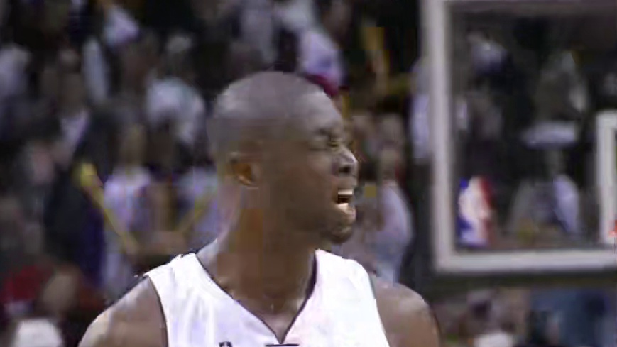 【30天30队之热火：韦德生涯高燃扣篮合集】2分钟回顾闪电侠生涯之暴力美学高燃扣篮！作为NBA史上身