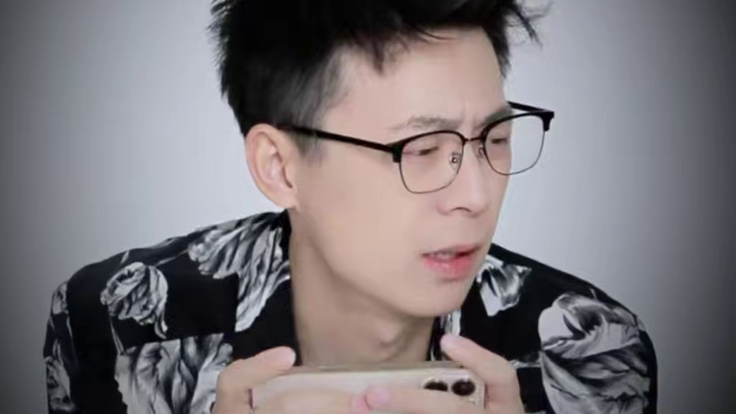 所以你们后悔了吗？ #数码科技 #内容过于真实 #iPhone #数码潮电大玩家   #数码潮电狂欢