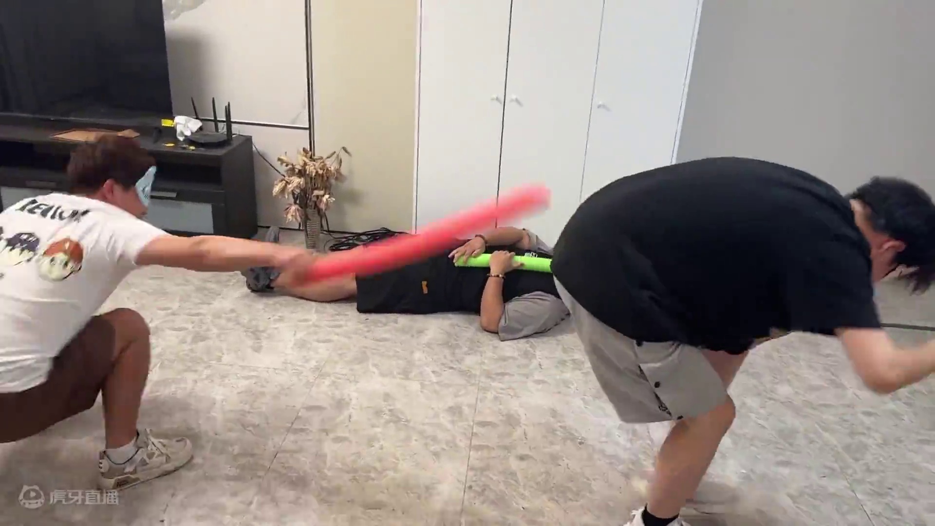 蛋仔派对：蒙眼互打挑战，二师兄怎么还破防了呀！！ #蛋仔派对  #蛋仔派对创计划 #蛋仔打破次元壁 