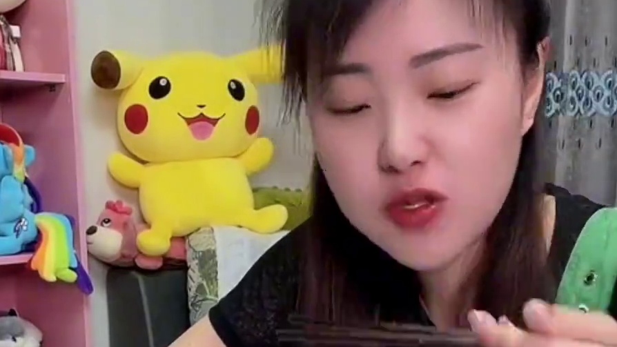 小姨子能吃的吓人，姐夫做的饭都被吃光真快养不起了#哎呀妈呀太香了 #记录真实生活 