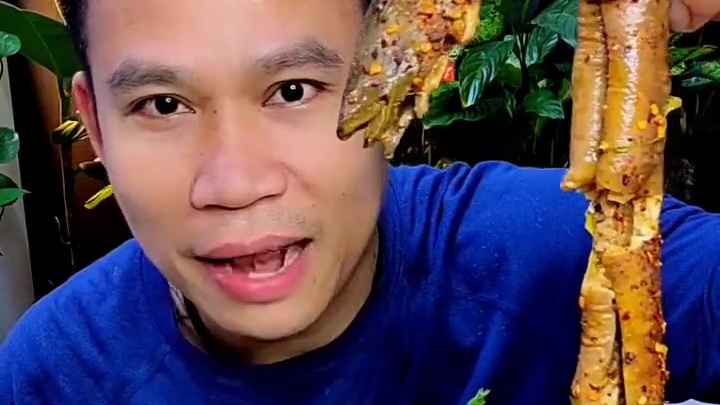 泰国主播吃美食视频~