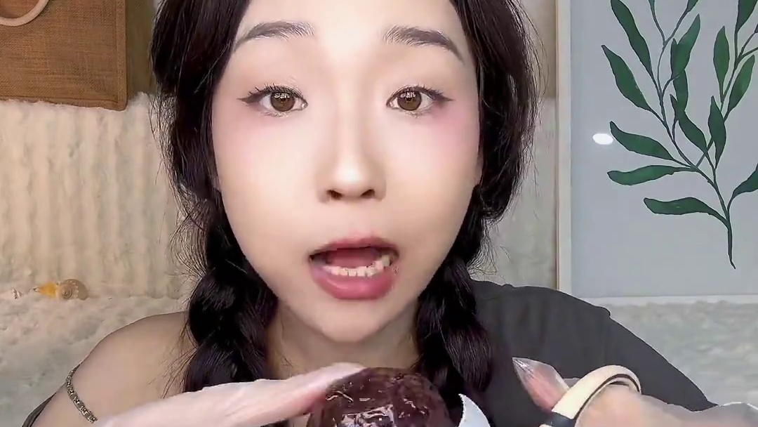 配料干净来带就可以吃啦！是没有白砂糖的哈，吃起来感觉不到什么甜味，就是食材本身的味道哈，平常带饭的姐