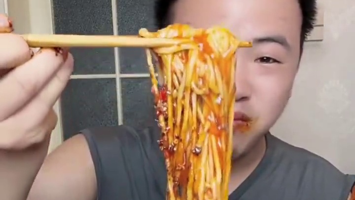 #深夜放毒系列之让你饿的睡不着 #妈呀太香了 #为家乡美食打call #我是美食创