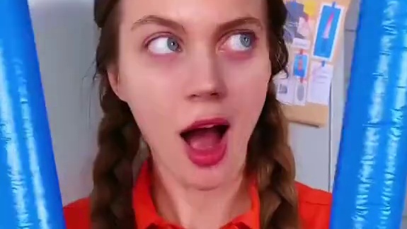 偷吃大眼睛软糖出意外，结局让人万万想不到！ #看一遍笑一遍 #这操作都看傻了 #意想不到的结局 #哈