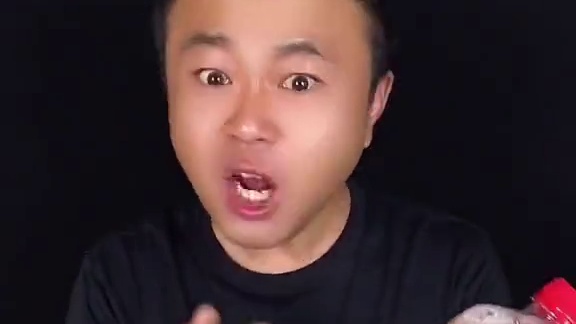 西瓜味的冰红茶怎么样呢？ #测评 #美食测评 #试吃 #冰红茶 #饮料