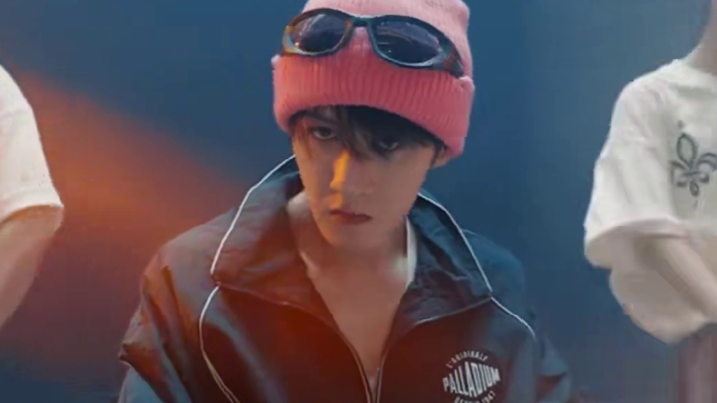 #檀健次跳每到周末我要离开地球    檀健次又跳“每到周末我要离开地球”，赶快学起来~！#檀健次 #