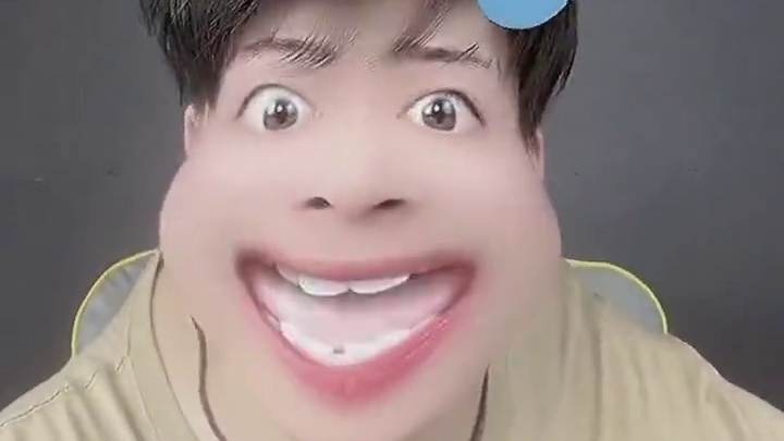 #凹凸世界 #凹凸王小六 #雷狮 #嘉德罗斯 #公主病