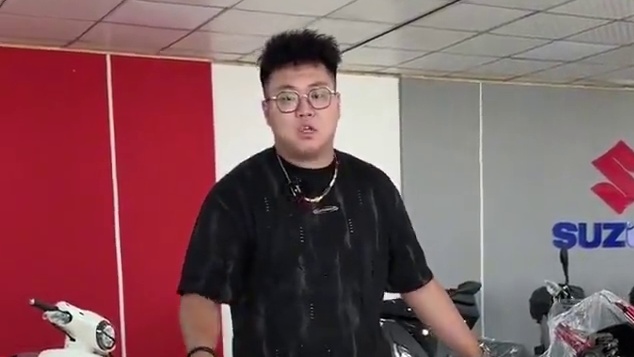 最新资讯 本田四缸CB400何时上市？#本田 #四缸 #cb400