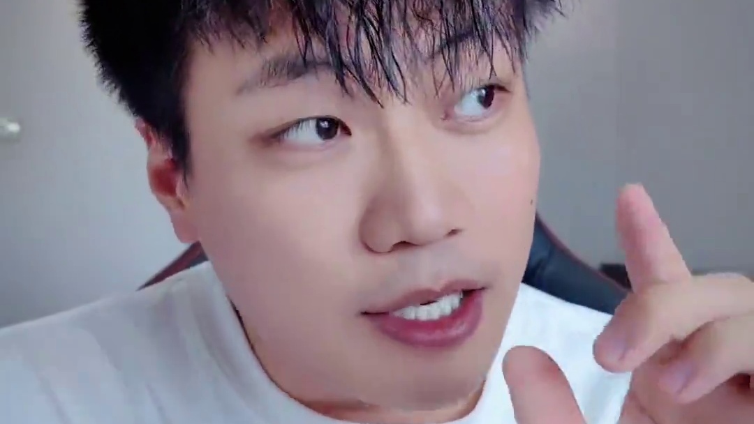 大胆猜测下一代switch的手柄可能是磁吸的设计 #switch二代 #switch2