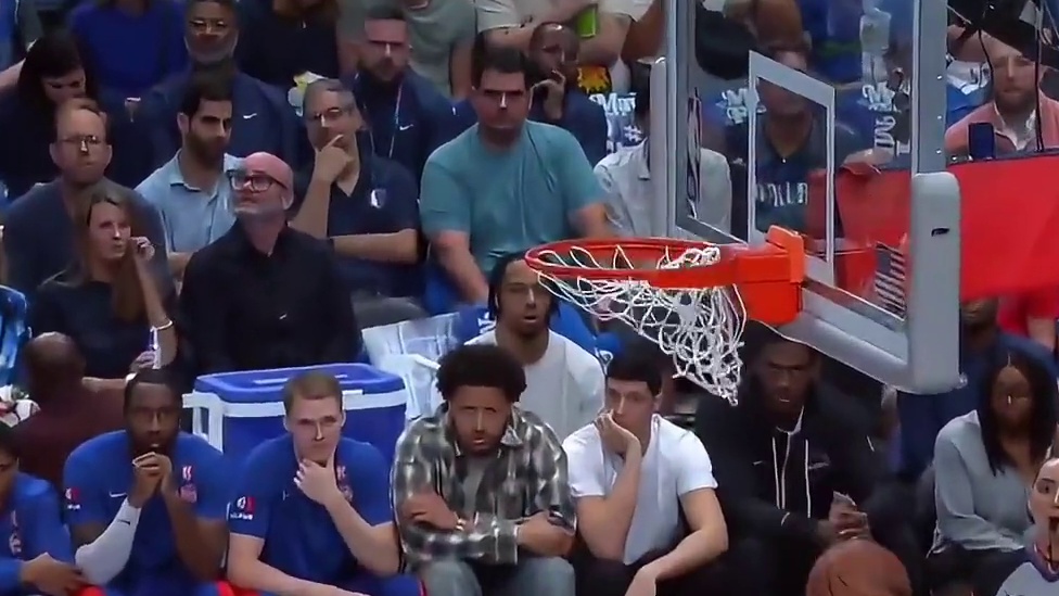 【扣篮周经典回顾：23-24赛季隔扣合集】听说今天是隔扣day！那我们就一次看个够！一起解锁上赛季高