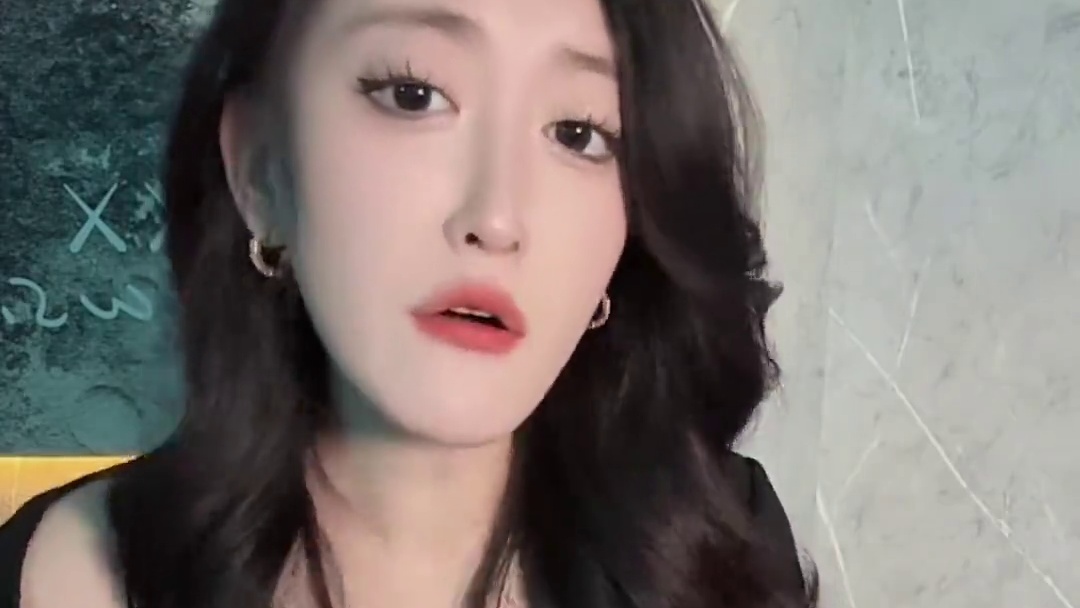 苹果15用了共享充电宝后果不堪设想啊….到底改这个c口干嘛… #iphone#手机#magsafe#