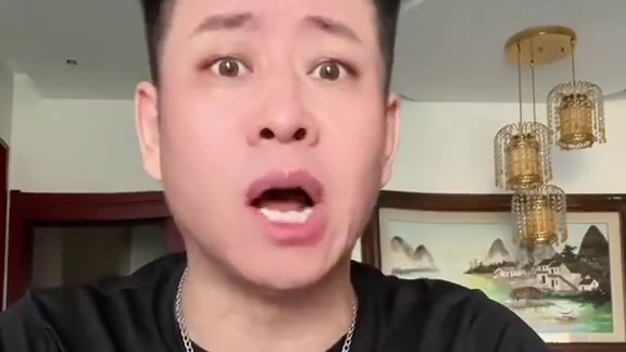 月饼里的鸡蛋黄它是真的吗？#假鸡蛋 #人工合成鸡蛋黄