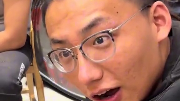 挑战一幅画交换美食 挑战一幅画交换么得肆大食堂，老板开始都愣住了#以画换物 #画画 #人间烟火