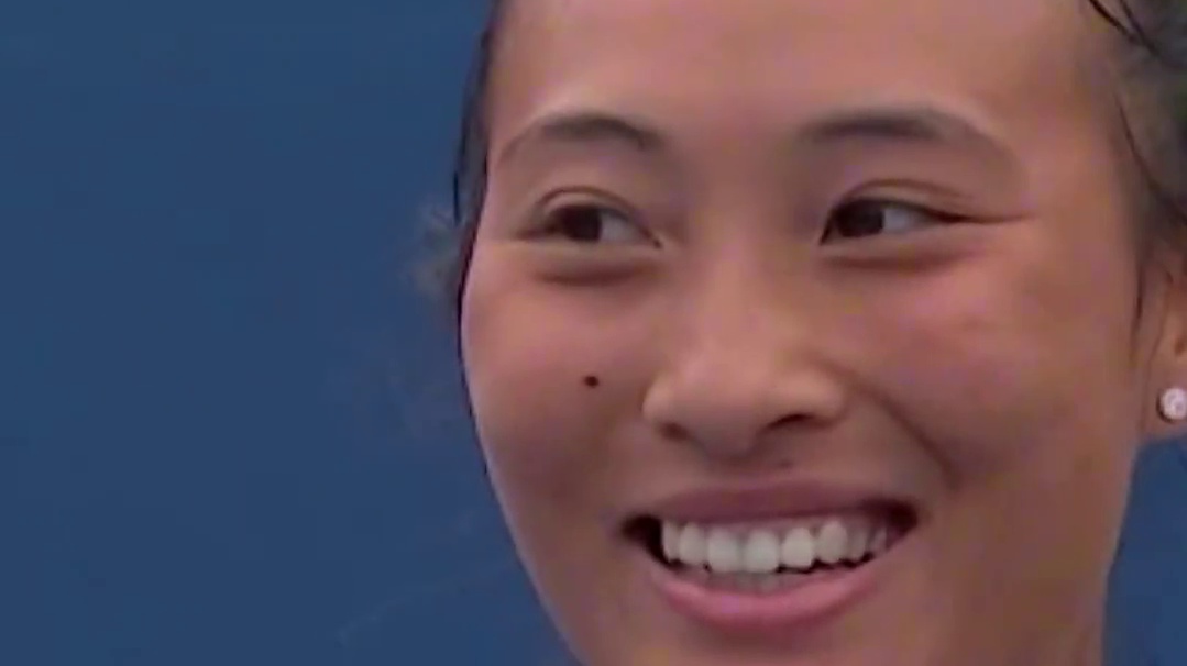 郑钦文2-0击败尼迈尔，晋级女单16强