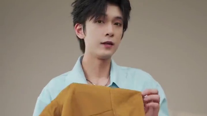 Omg!十秒教会你如何选择正确的衬衫#早秋时尚穿搭之衬衫篇 #ootd穿搭 #穿出高级感 #衬衫控 