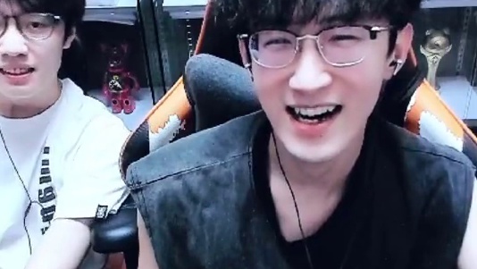 MMO耽误了蔡哥啊！ 