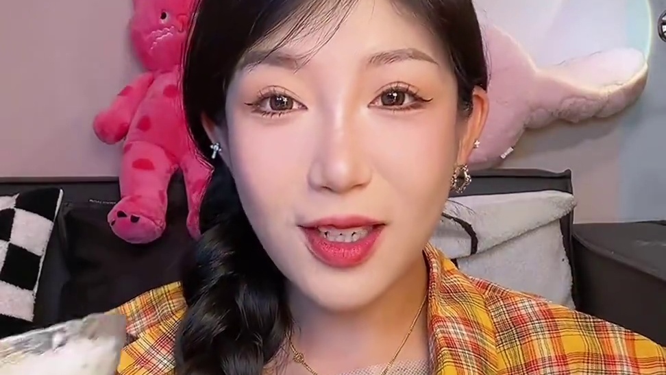 到手20袋哦 
10袋榨菜芯5大卡一袋
7袋萝卜6大卡一袋
3袋榨菜丝 16大卡 一袋
下饭神器 配