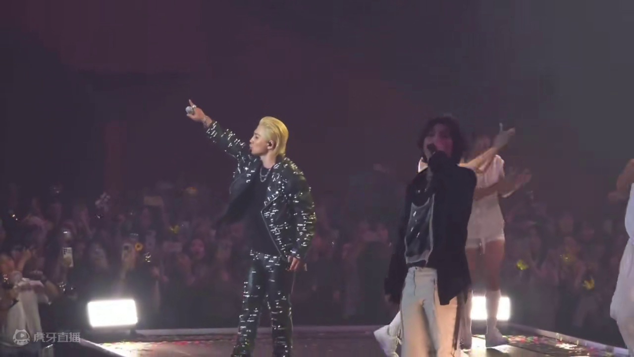 今夕是何年，我爱的老男孩儿们合体了！#演唱会 #BIGBANG #权志龙 #太阳 #姜大声