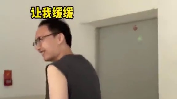 日常贩剑 #老猫牛楠 #整蛊男友 #内容过于真实