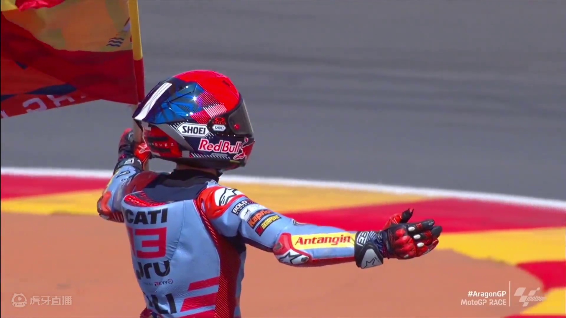 阿拉贡正赛 0帧起手，不好意思了，狗王粉！哈哈！！泪目了，马王那个男人回来了！！#马奎斯 #moto