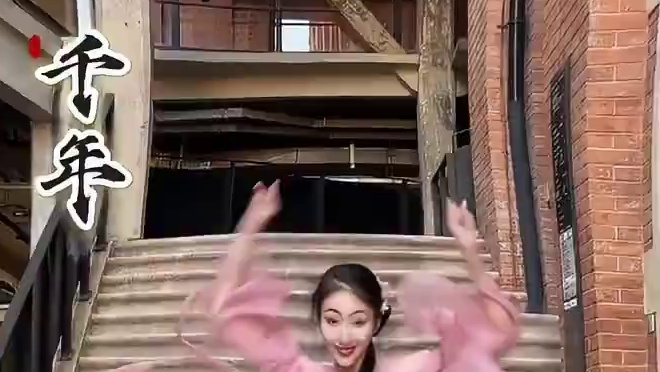 你是前世未止的心跳～#古典舞 #国风古韵 #你是前世未止的心跳 #舞蹈翻跳