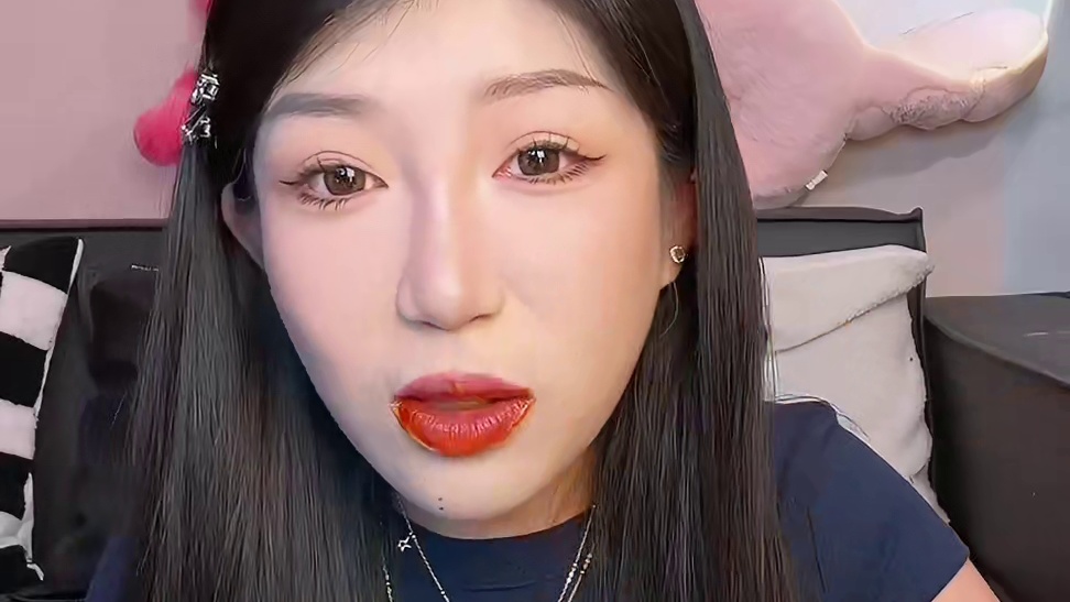 12包12包12包 巨巨巨好吃！最近好爱这个！！！甜辣口 辣度中辣 宽面条特别劲道 煮成黏黏糊糊的太