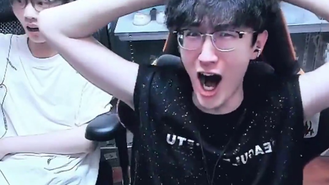 坏了蔡哥出大货了! 