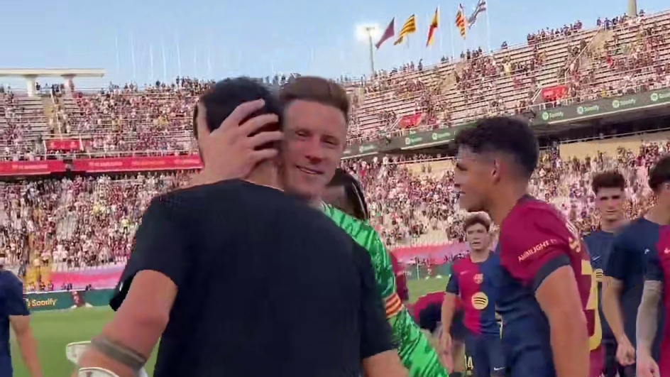 世界第一后腰坎特足球赛场那些名场面过人