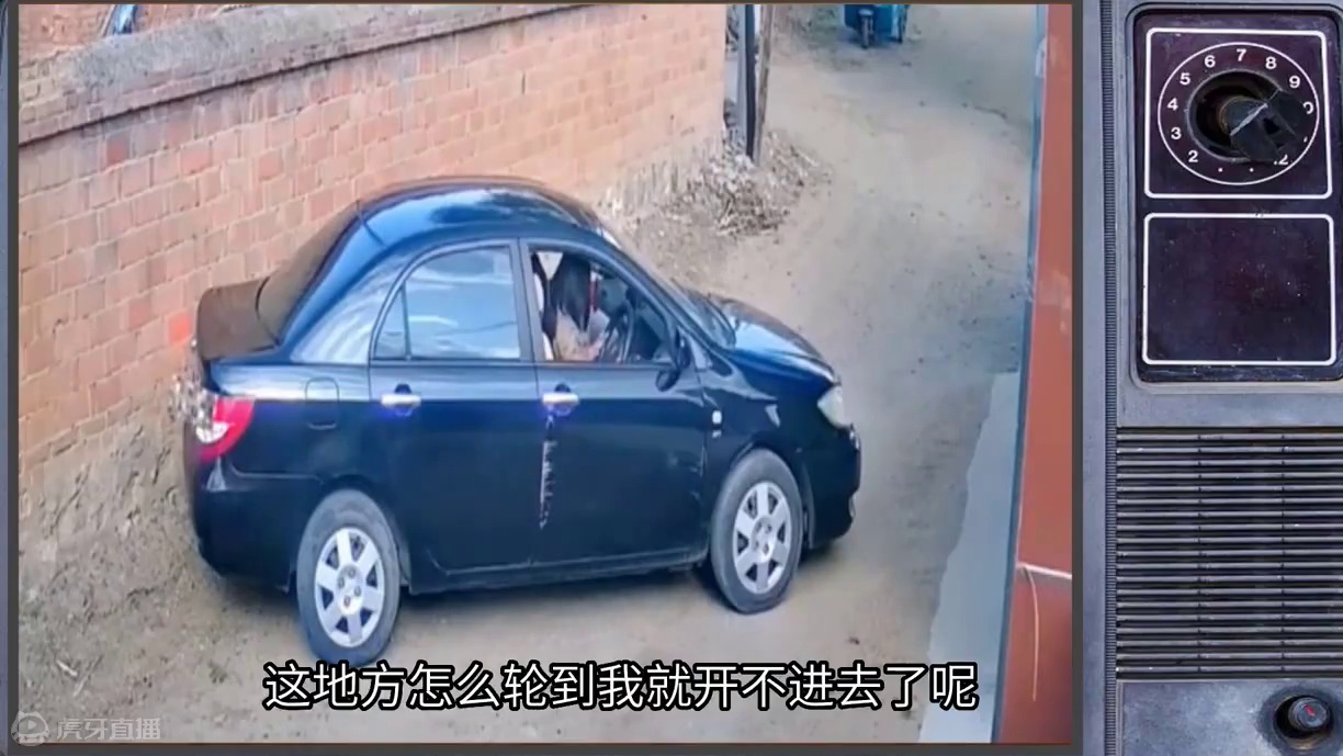 东北话搞笑配音，大门容易刮伤车辆，小心驾驶 东北话搞笑配音，大门容易刮伤车辆，小心驾驶#搞笑配音 #