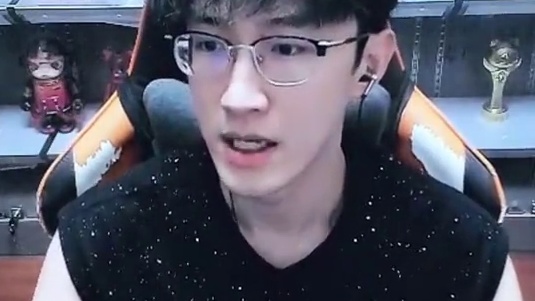 蔡哥手搓龙吟神相!是职业的问题吗! 