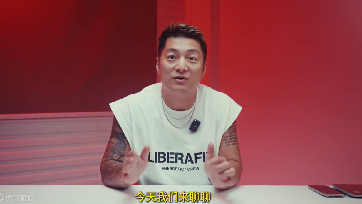 【足底筋膜炎】在球手生涯中这样的问题你有吗？ 橄榄球是一个需要长期让足底受压的高强度运动，足底筋膜炎