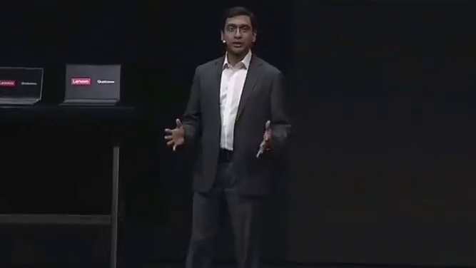 联想联合AMD、Intel等伙伴，推出最强AI PC，首发自动旋转屏笔记本#联想 #AIPC #自动