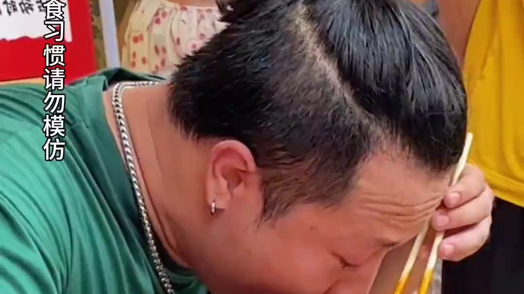 5秒一碗？八戒再纪录，直接血赚5000块！ #螺蛳粉