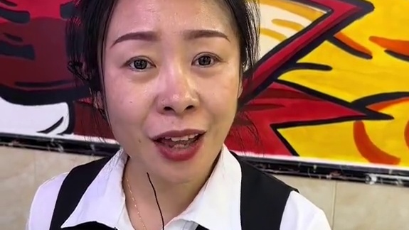 叶子换饭第十四餐，用一片树叶交换美好，感谢老板的盛情款待，感谢相遇。#人间温暖#美食