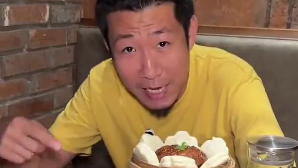 青年公社#北京哪儿有夜生活 
#夜京城
#中秋三件套吃出国风美学
#新学期flag限定返场
#中秋三