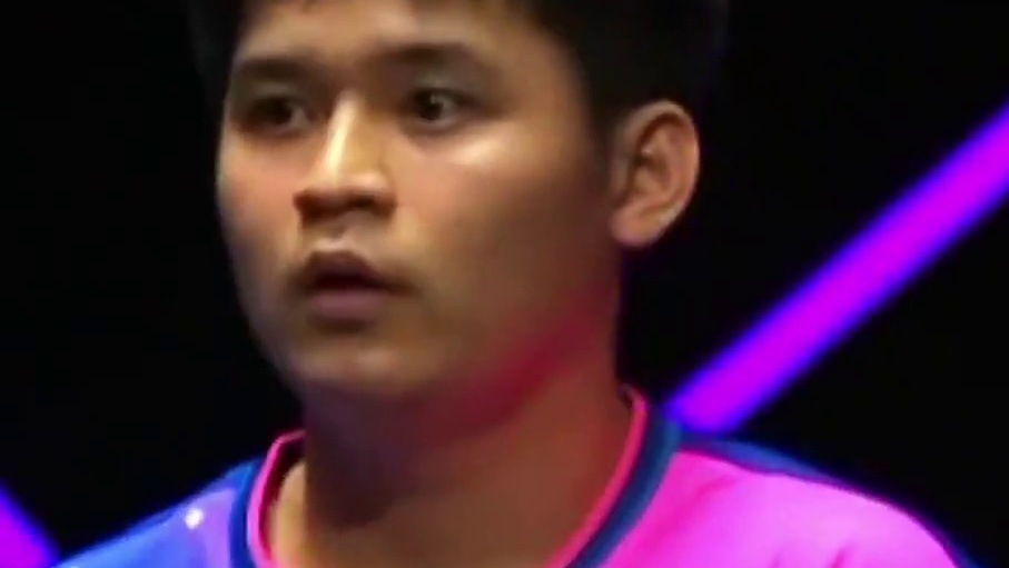 小石头林诗栋太疯狂，33-6狂虐对手晋级16强