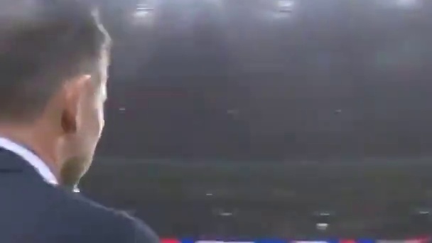 这射手了得，抬脚就射，要不来曼联吧