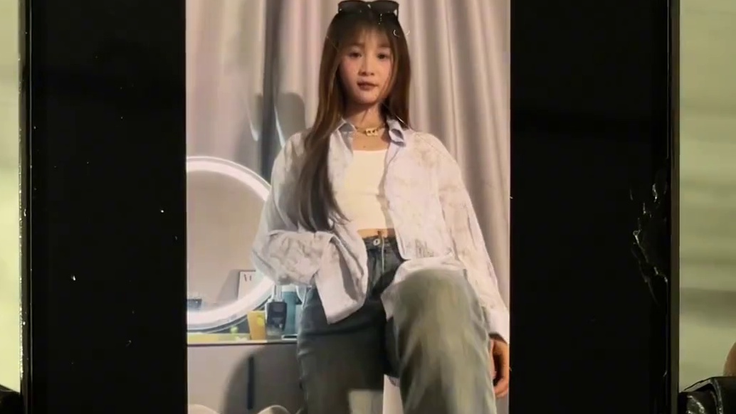 踢腿运镜慢动作 听说踢一下很火～#娟教程 #踢腿运镜慢动作