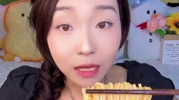 姐妹们！破价了！价格跟之前一样！再加一袋他们最近上新的南昌拌粉！能吃辣的一定要试试加麻加辣！#谁懂这