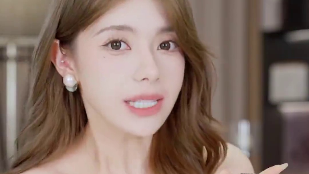 毛戈平空气仓唇釉终于出手了！“哑门”的日子也是好起来了！！#毛戈平#毛戈平空气仓唇釉#0感空气唇#淘