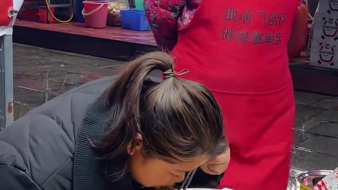 来自四川的女中豪杰！扬言要拿走孙姐50000快钱奖金？#螺蛳粉