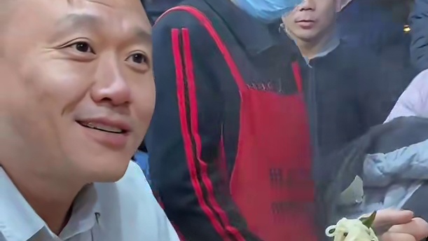 黑龙江大哥吃完5两，竟然还能再吃一大盆？ #螺蛳粉