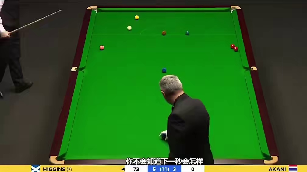 公认的翻袋之王！希金斯上演极限两连翻袋，现场观众瞬间沸腾#台球 #台球是一种生活 #打台球名场面 #