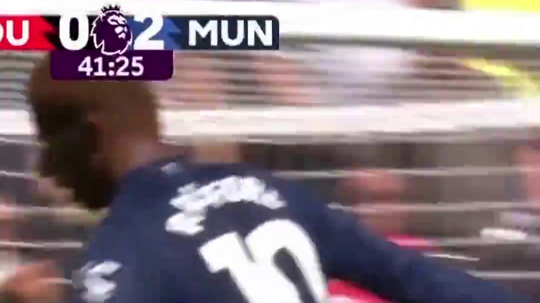 打破6个月球荒！拉什福德 灵巧兜射破门，曼联 客场2-0领先南安普顿！