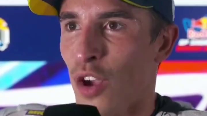 来看看马王在拿下背靠背胜利之后的采访都说了什么？ 大家来猜一猜下周的排位赛马王会在第几位发车？ 
#