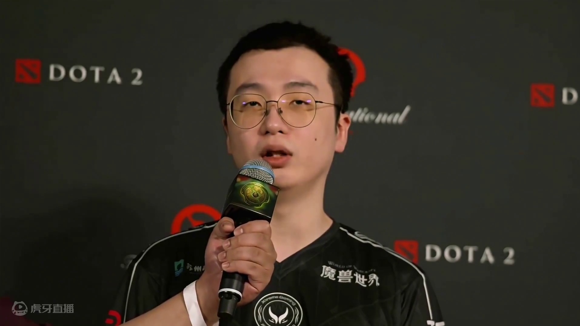 XM赛后采访，决策不太好，有点急躁 #TI13 #Dota2 #国际邀请赛