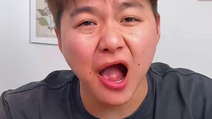 这个湖南的爆辣鸭翅真的很绝，吃起来爆辣过瘾卤的特别入味，太上头了#好吃到停不下来 #妈呀太香了 #无