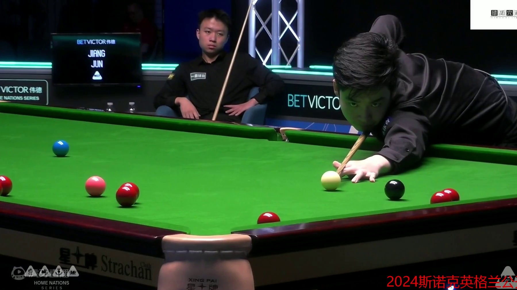 英格兰公开赛突发意外！斯佳辉和江俊对峙分数，裁判计算分数再出意外！