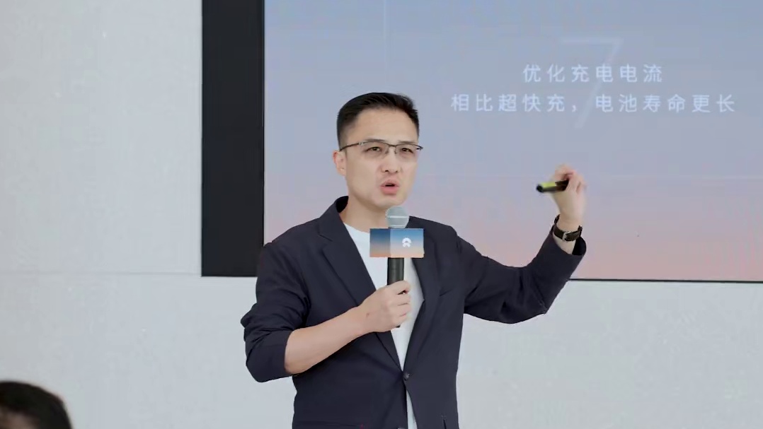 蔚来创新科技体验之旅，从制造生产到智能驾驶，每一个细节都彰显着对品质的执着追求，让我们一起跟随科技的