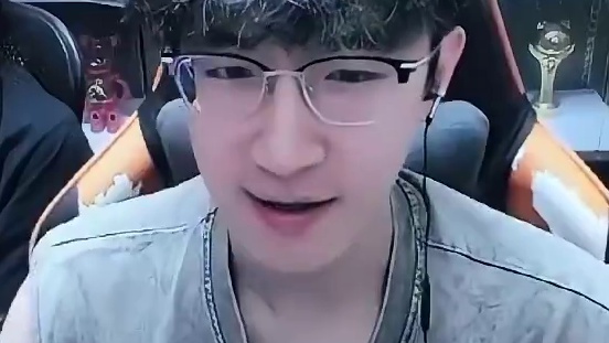 小芽也失宠了？！ 